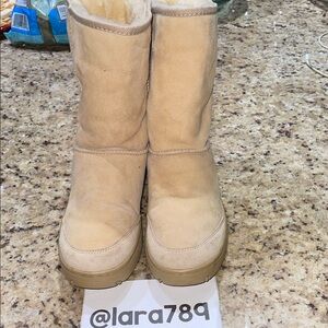 UGG Ultimate Short Boots